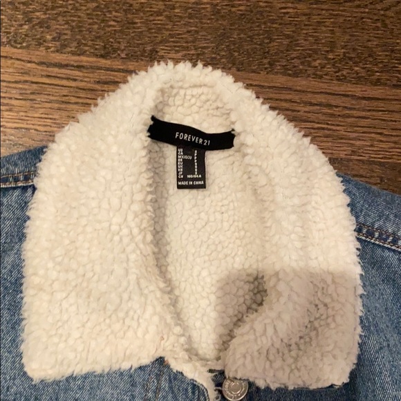 Denim jacket - Picture 2 of 3